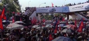 रासंस्था पुनस्र्थापनाको नारा लिएर राजवादीहरु सडक आन्दोलनमा